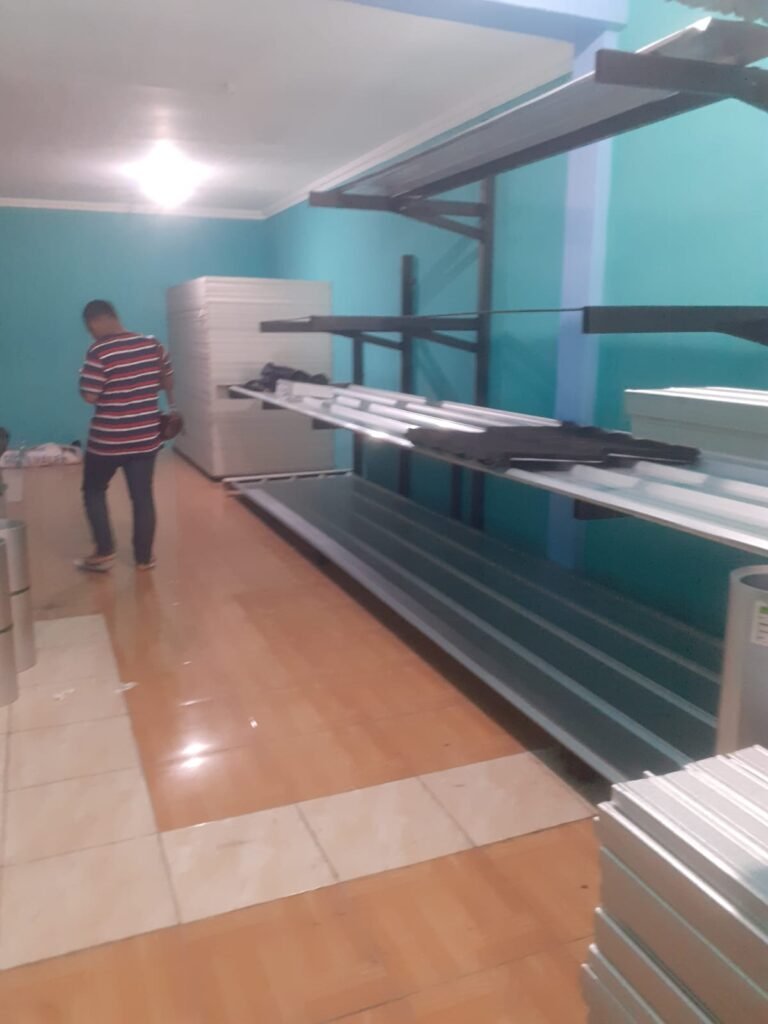 rezekibajaringan.com jasa pasang atap baja ringan tukang terdekat di Jakarta & sekitarnya 0125